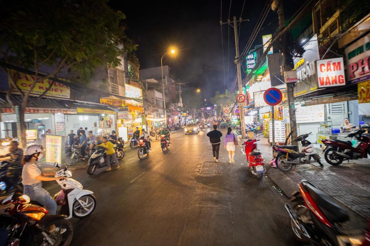 Airport Saigon Hotel - Gan Am Thuc Dem Cho Pham Van Hai Ho Chi Minh-stad Buitenkant foto